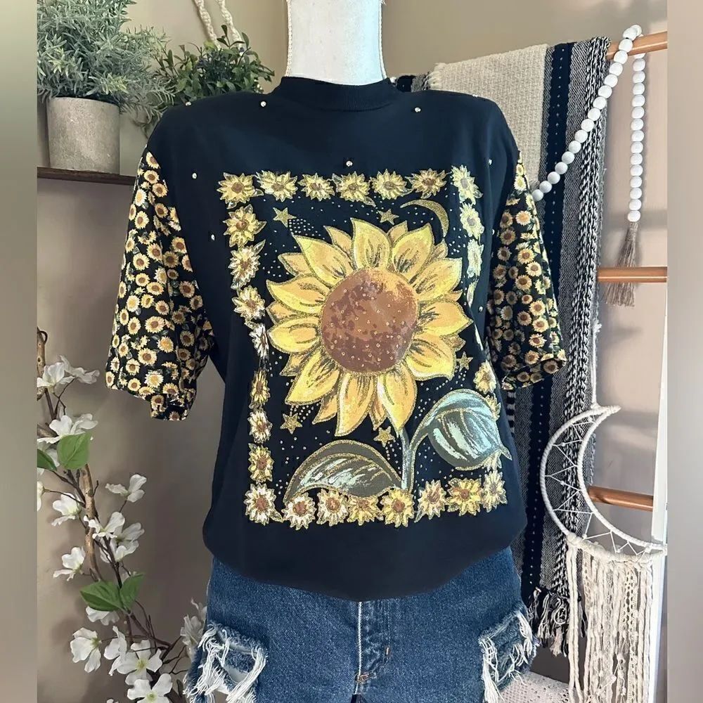 Vintage 80s KWBL Los Angeles Black Sunflower Embellished Short Sleeve T Shirt - Picture 2 of 12